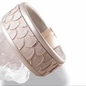 Amanda Blu Tan Leather Magnetic Bracelet NWTS